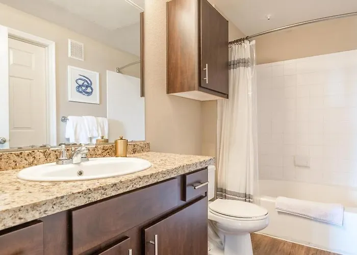 Landing Modern With Amazing Amenities Apartment *